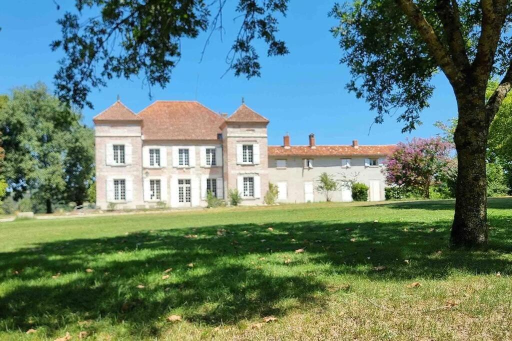 Chateau D'Issandou Golfech Exterior foto